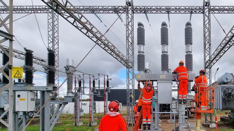 Hughes vacuum circuit breaker